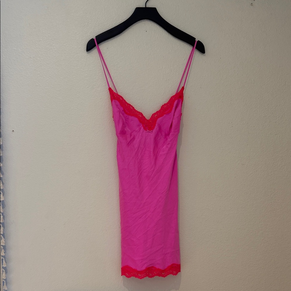 SKIMS Satin Slip Dress with Lace in Pink, Valentines Day Limited Edition Sz s